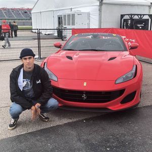 Meet your Posher, Carson